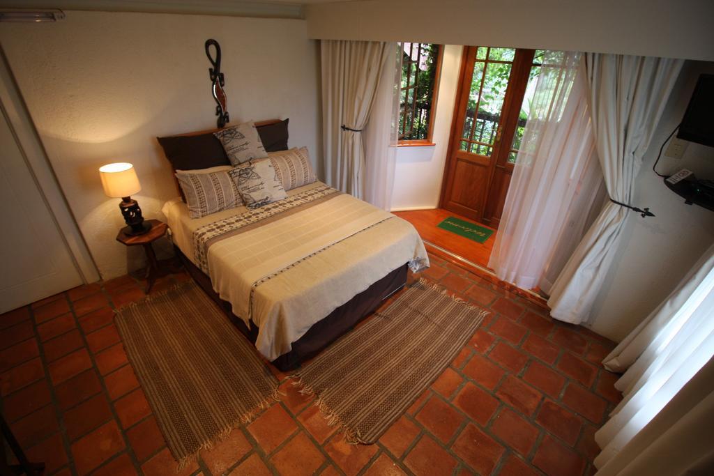 Acra-retreat Mountain View *